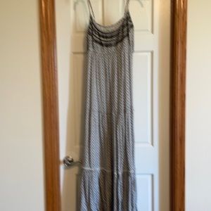 American Eagle flowy maxi dress